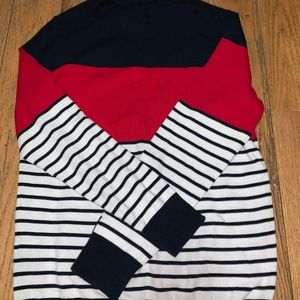 Tommy sweater